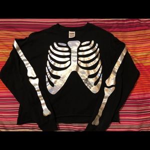 Pink VS ☠️ Shirt.